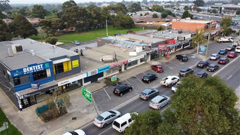 gorge road shops