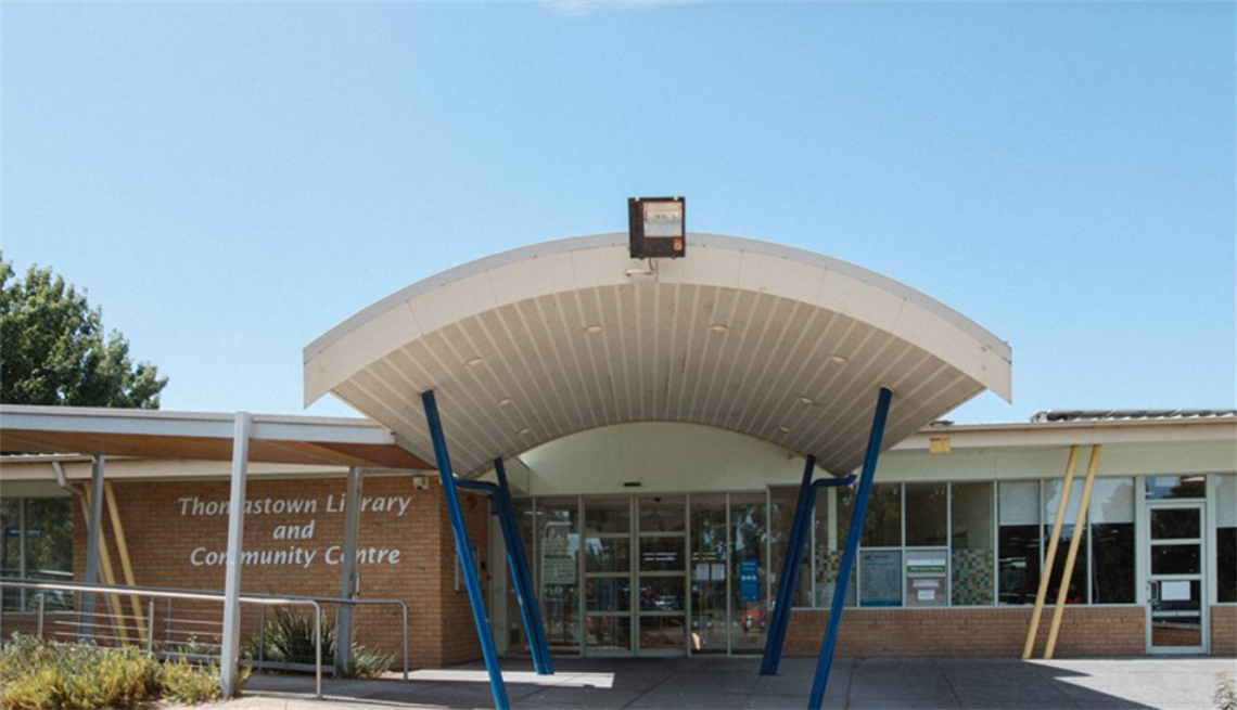 The outside of Thomastown Library
